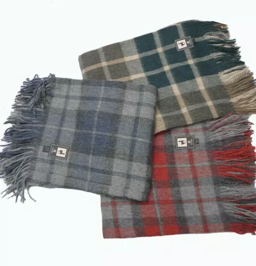 Luxury Trip Throws d08