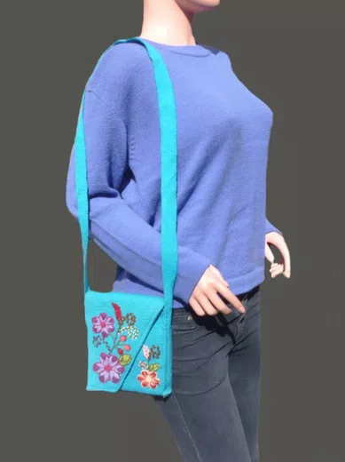 Bolso Andino Bordado hecha a mano d09