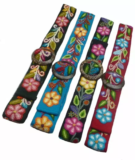 Fashionable Embroidered Belt ready as gift d05